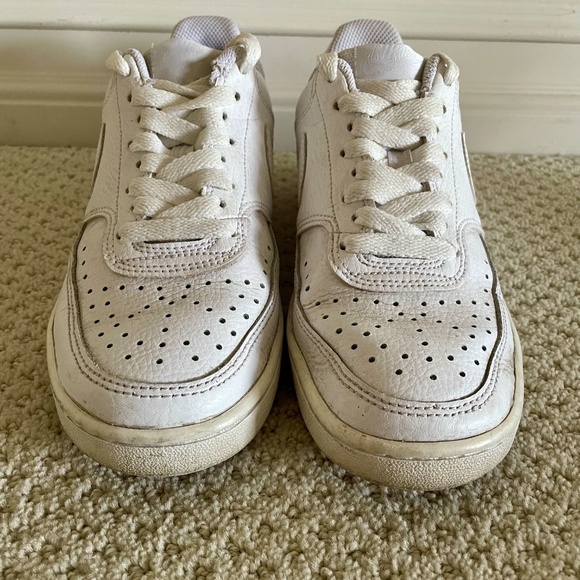 Nike Court Vision Low Women’s Sneakers — White, Size 6, Lightly Worn - Picture 3 of 5